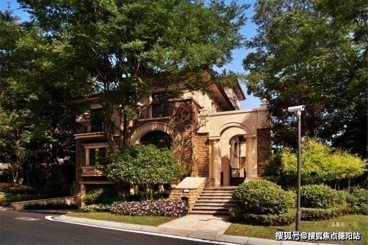 【2024成都新房二手房成交情况及2025年新房走势】不朽情缘版成都独栋别墅：保利拉斐庄园售楼处_预约看房(图7)